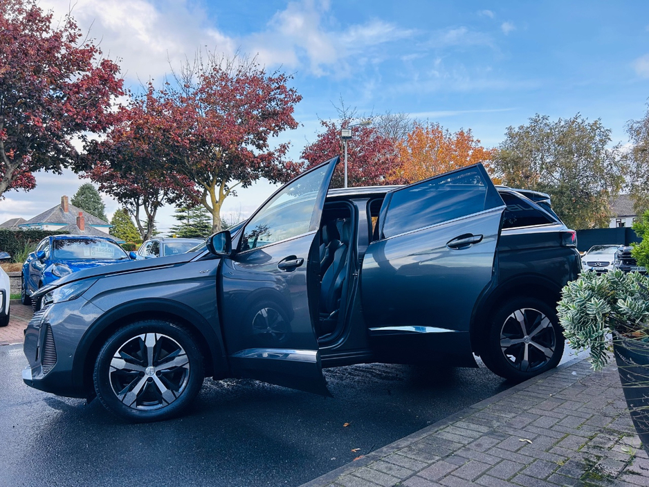 2021 Peugeot 5008 1.5L Diesel For Sale Images