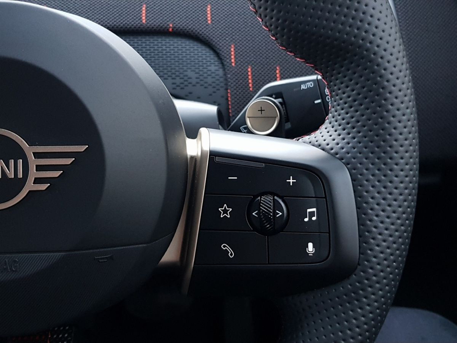 2024 MINI Countryman 2L Petrol For Sale Images