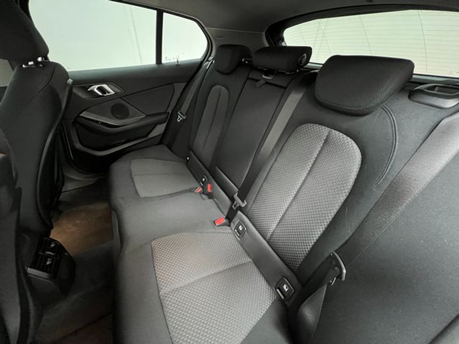 BMW 1 Series *SPORT*118d Automatic , Low mileage — thumbnail 4