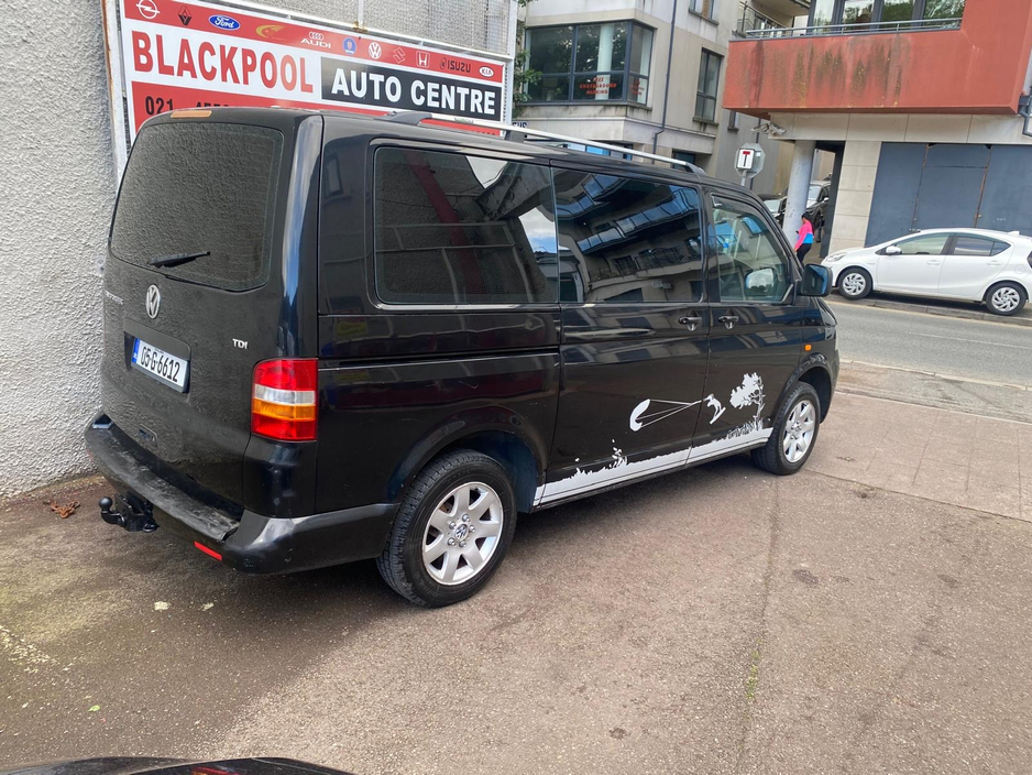 2005 Volkswagen Shuttle 1.9L Diesel For Sale Images