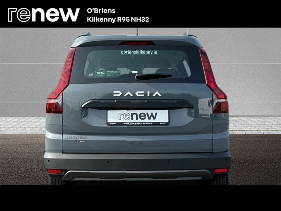Dacia Jogger FULL HYBRID EXPRESSION 1.6 145 BHP AUTO 7 SEATER 5DR *DEMO MODEL - CALL 0567756567* — thumbnail 10