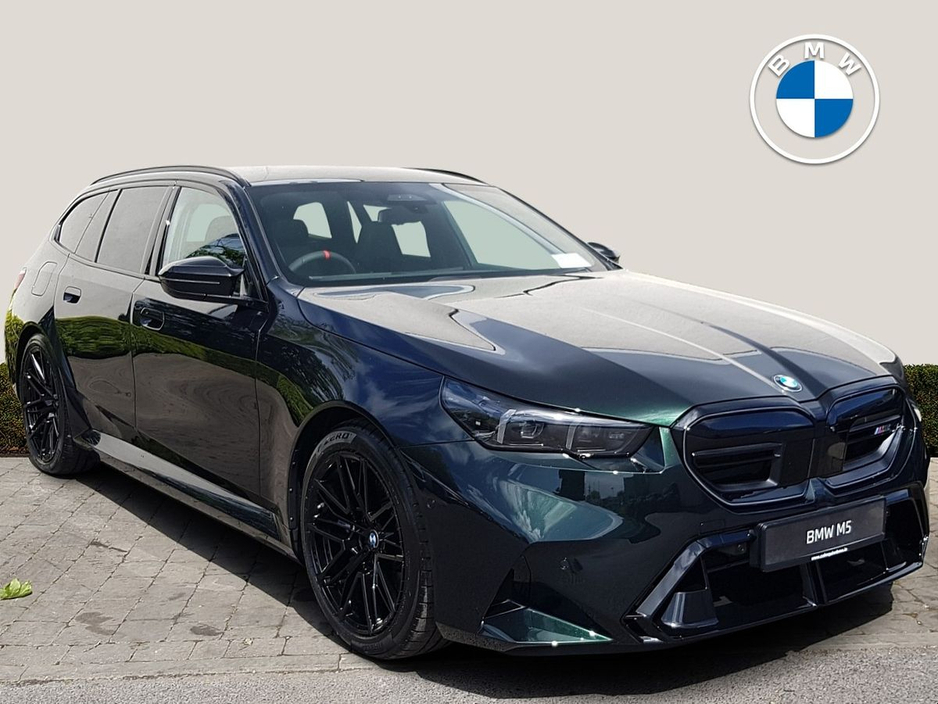 2026 BMW M5 4.5L Petrol Plug-in Hybrid For Sale Images