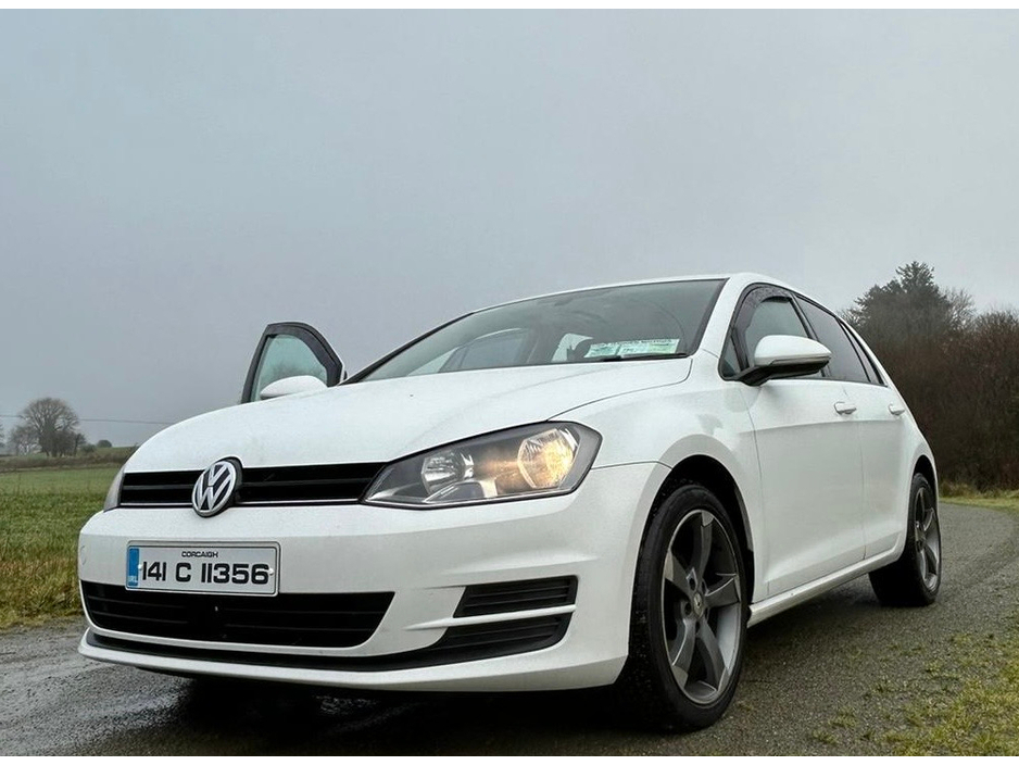 Volkswagen Golf 1.6 TDI SE BLUEMOTION 105PS 5DR