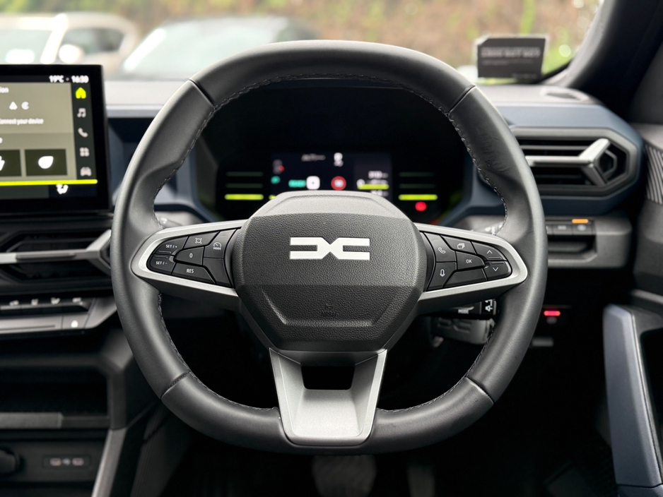 2025 Dacia Duster 1.6L Petrol Hybrid For Sale Images
