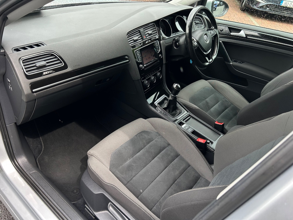 2015 Volkswagen Golf 1.6L Diesel For Sale Images