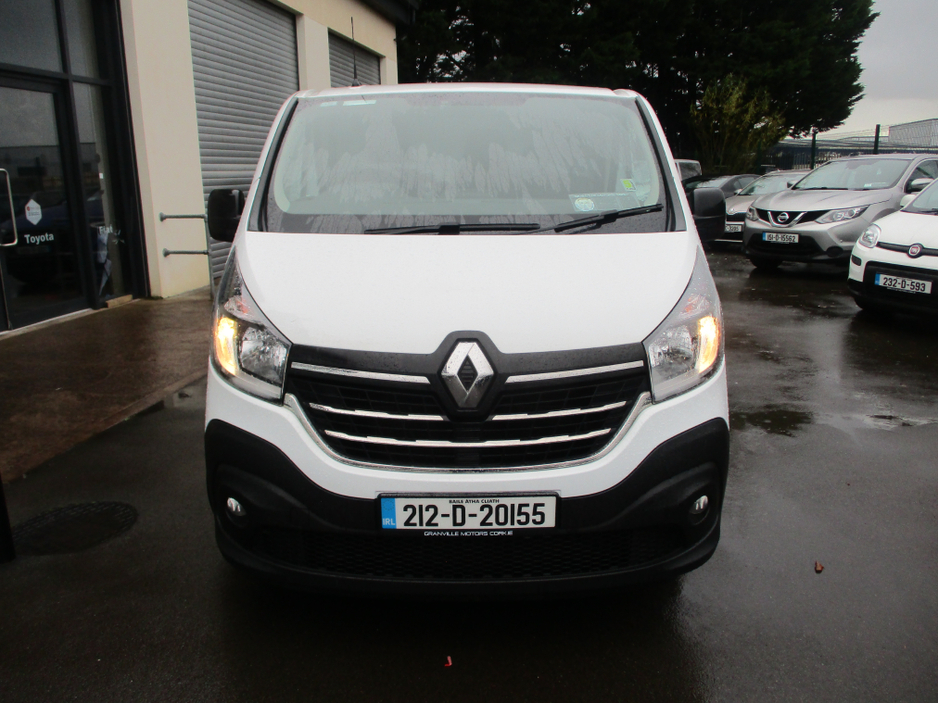 2021 Renault Trafic 2L Diesel For Sale Images