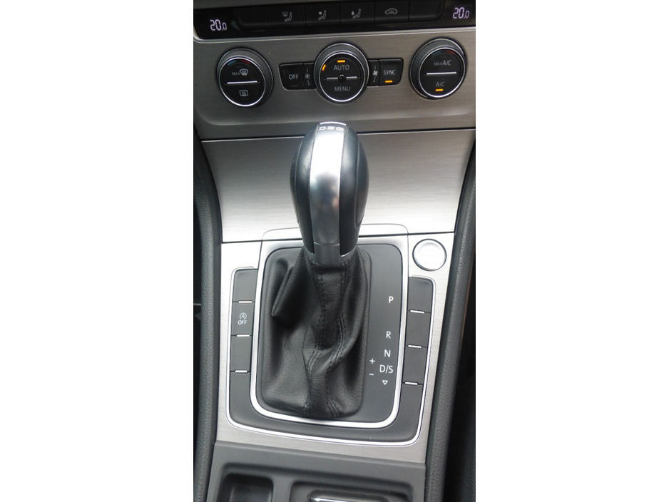 2016 Volkswagen Golf 1.2L Petrol For Sale Images