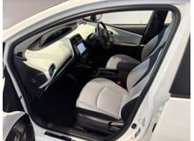 2022 Toyota Prius 1.8L Hybrid For Sale Images