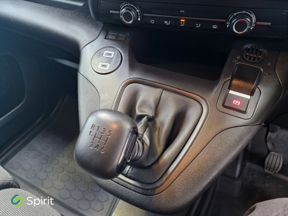 Peugeot Partner PARTNER PROF PLUS 1.5 HDI 100 Call Derek on 0861653401 — thumbnail 19