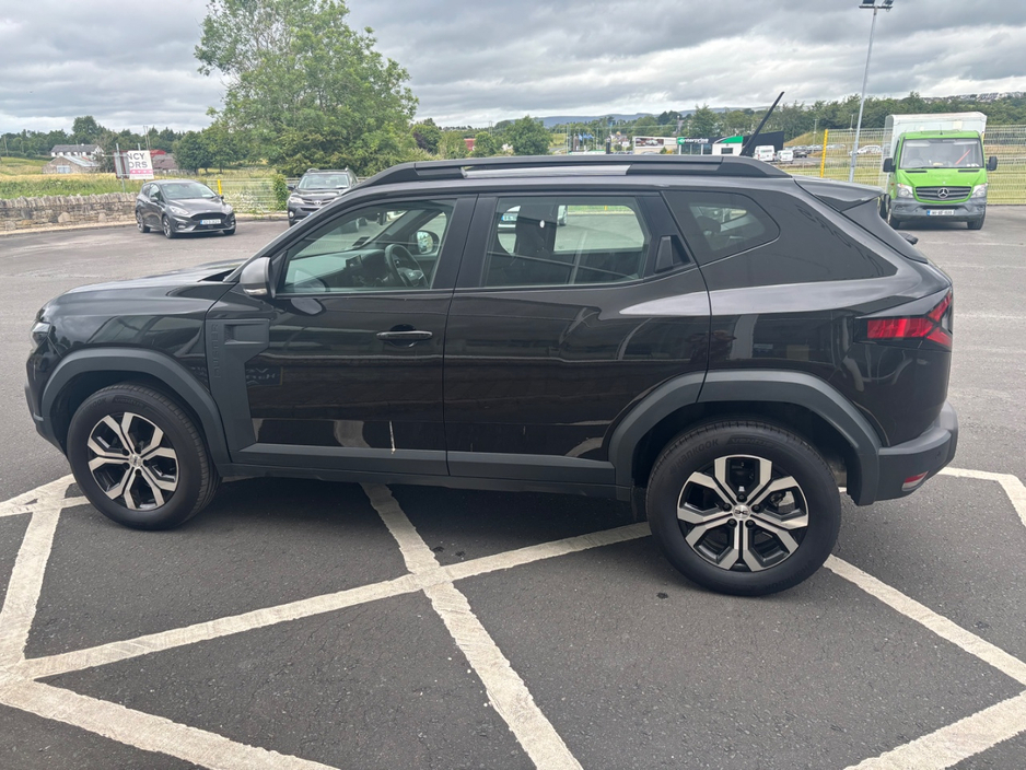 2025 Dacia Duster 1.2L Petrol Hybrid For Sale Images