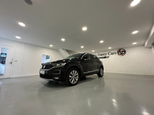 2020 Volkswagen T-Roc 2L Diesel For Sale Images