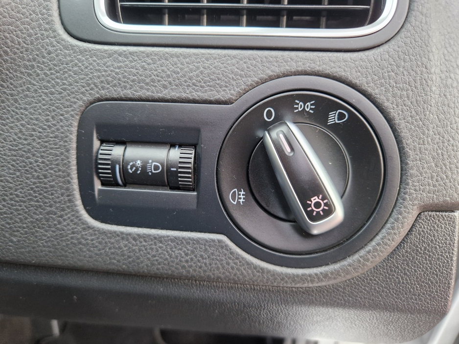 2013 Volkswagen Polo 1.2L Petrol For Sale Images
