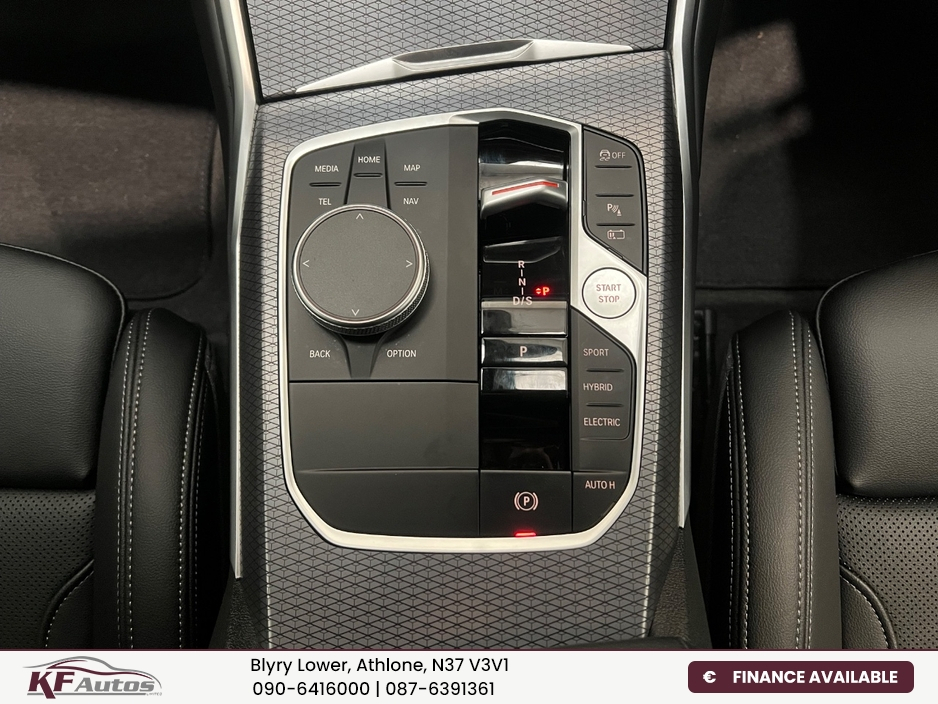 2025 BMW 3 Series 2L Petrol Plug-in Hybrid For Sale Images