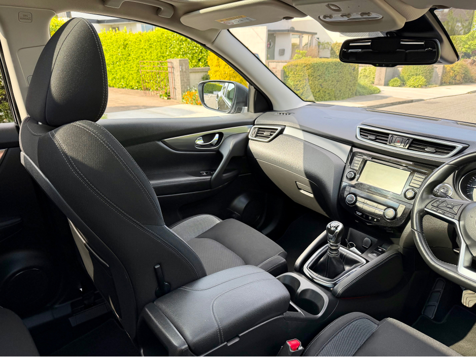 2019 Nissan Qashqai 1.3L Petrol For Sale Images