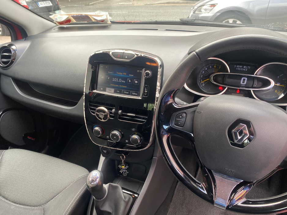 2014 Renault Clio 1.1L Petrol For Sale Images