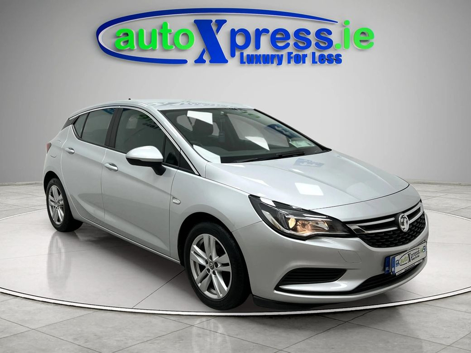 Used Vauxhall Astra 2017 in Limerick