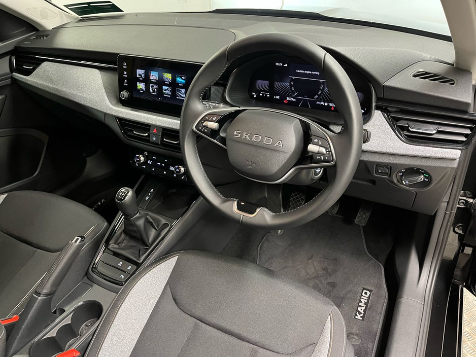 Skoda Kamiq Selection 1.0TSI 115BHP - Reversing Camera - Climate Control - Heated Seats - Keyless Start - Cruise Control - Apple CarPlay/Android Auto — thumbnail 9
