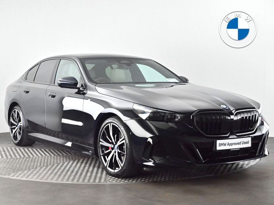 2024 BMW 5 Series 2.0L Petrol Plug-in Hybrid For Sale Images