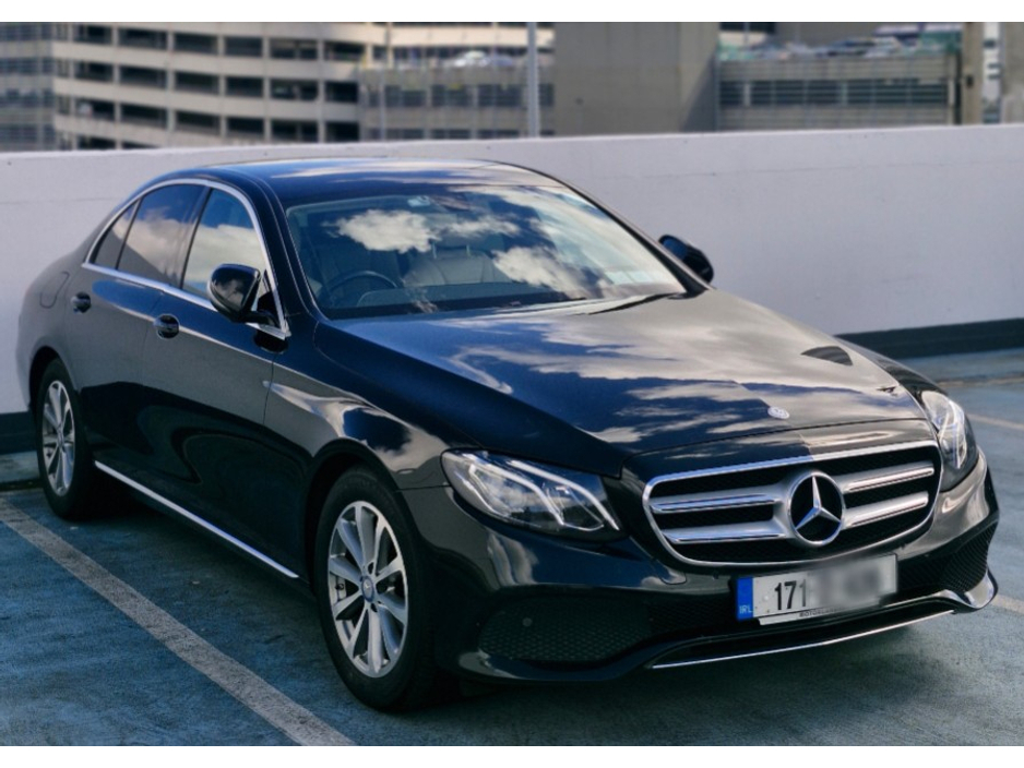 Mercedes-Benz E Class 220 D AVANTGARDE 4DR AUTO