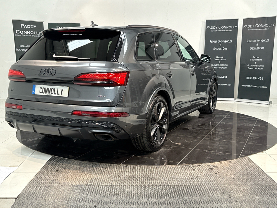 2025 Audi Q7 3L Diesel For Sale Images