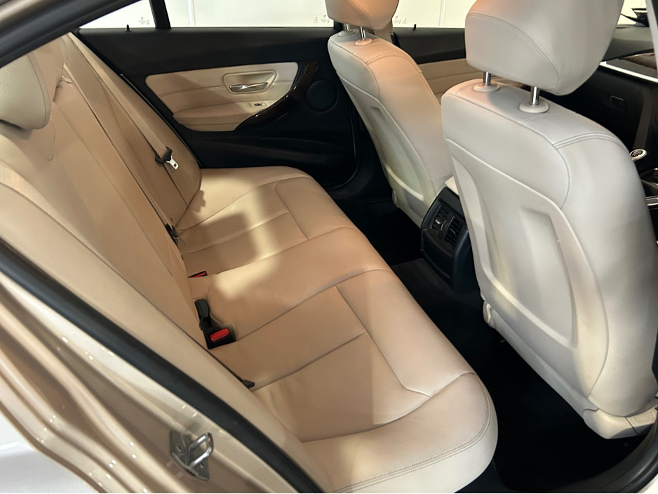 2015 BMW 3 Series 2.0L Diesel For Sale Images