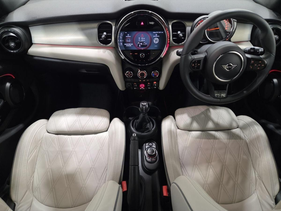 2022 MINI Hatch 1.5L Petrol For Sale Images
