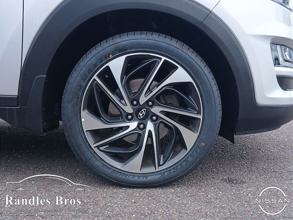 Hyundai Tucson 2WD Executive Plus — thumbnail 9