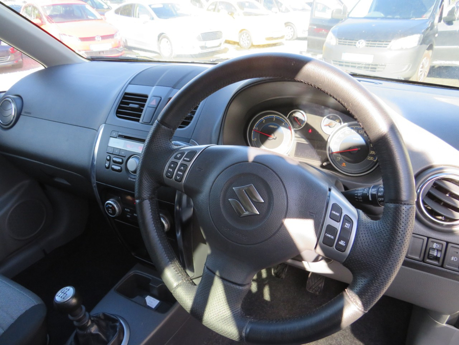 Suzuki SX4 IAWD 2L DIESEL 4DR 2.0 D — thumbnail 11