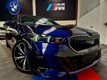 BMW i5 M SPORT PRO ( INDIVIDUAL )