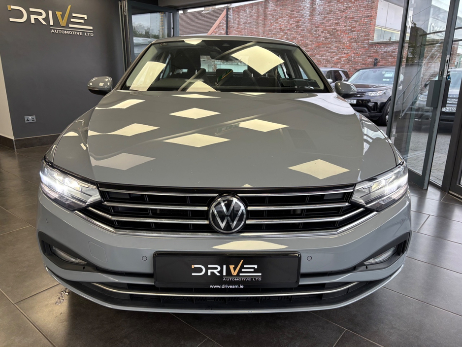 2022 Volkswagen Passat 2L Diesel For Sale Images