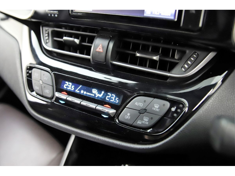 Toyota C-HR 1.8 HYBRID *HALF LEATHER*ANDROID CAR PLAYER*REVERSE CAM* — thumbnail 21