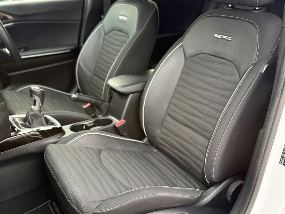 2022 Kia Ceed 1.6L Diesel Hybrid For Sale Images