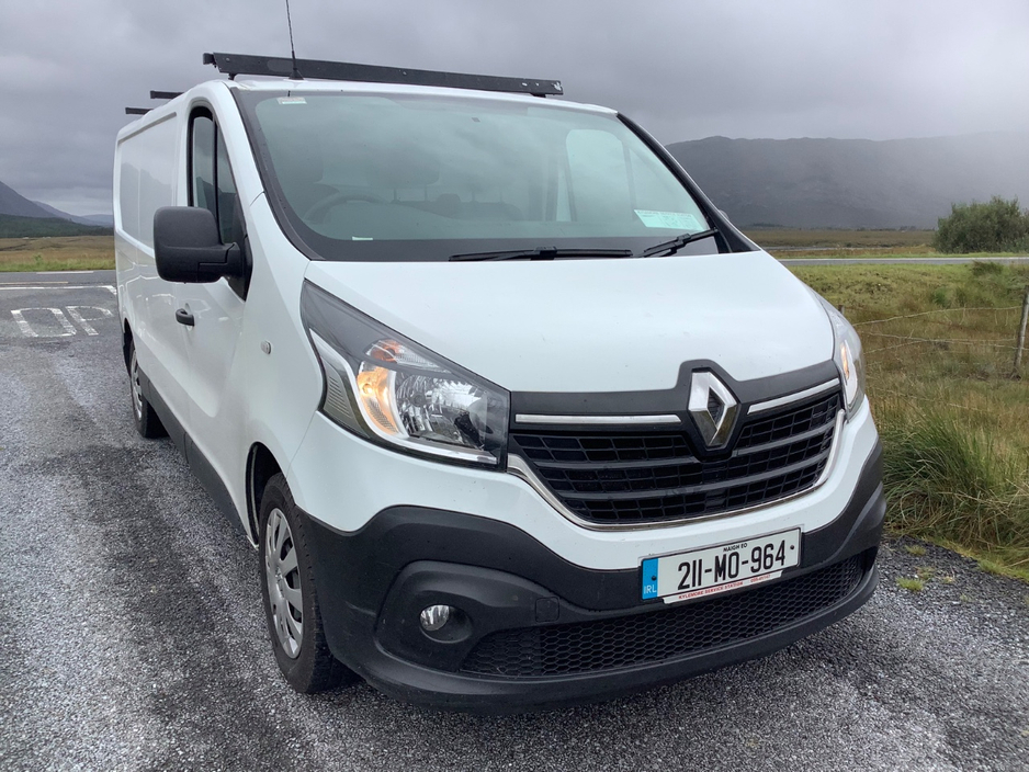 2021 Renault Trafic 2L Diesel For Sale Images