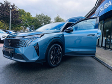2025 Peugeot 3008 1.2L Petrol For Sale Images