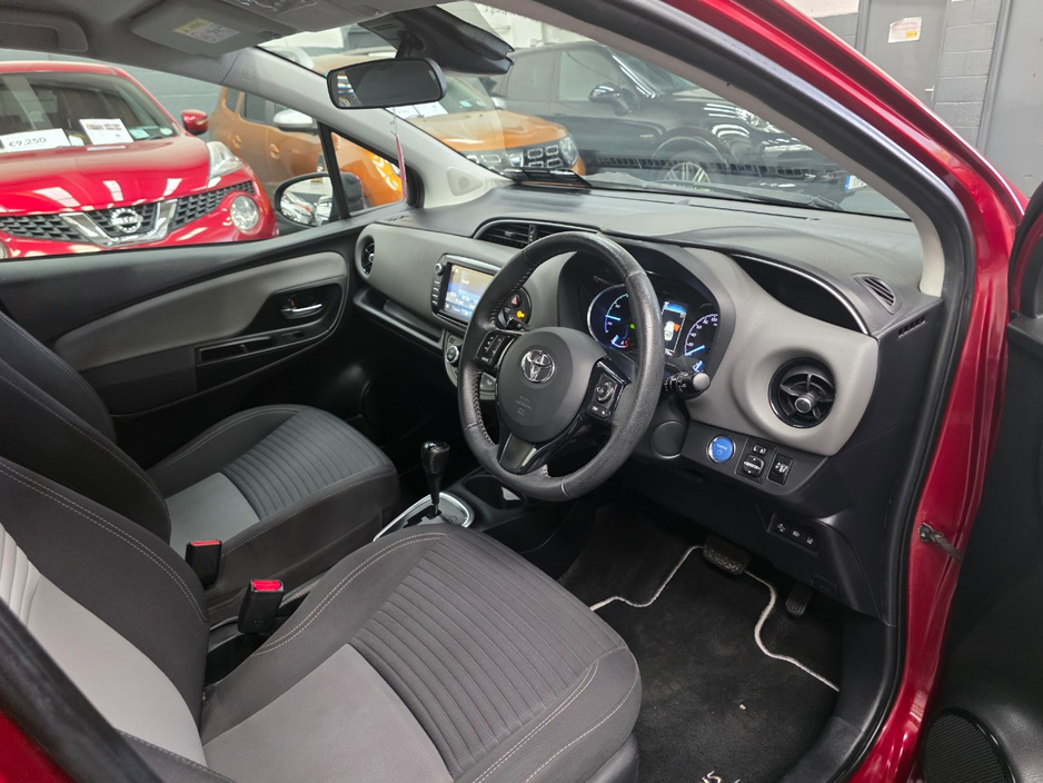 2018 Toyota Yaris 1.5L Petrol Hybrid For Sale Images