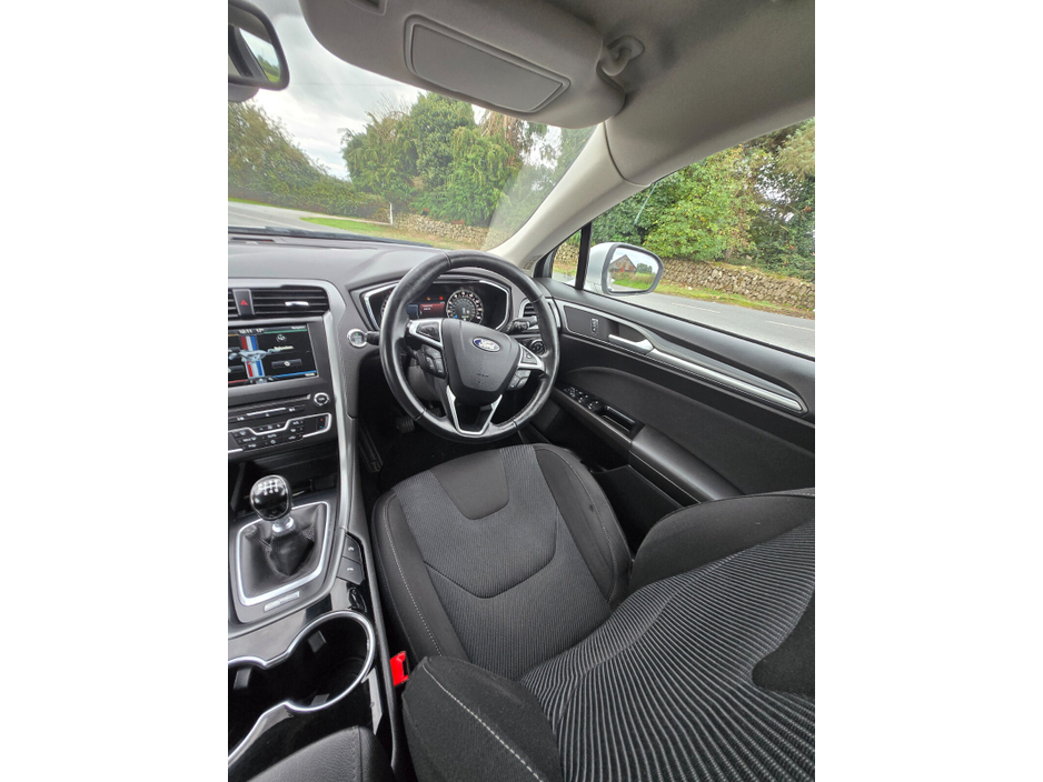 Ford Mondeo 2.0TDCi 150PS Titanium — thumbnail 6
