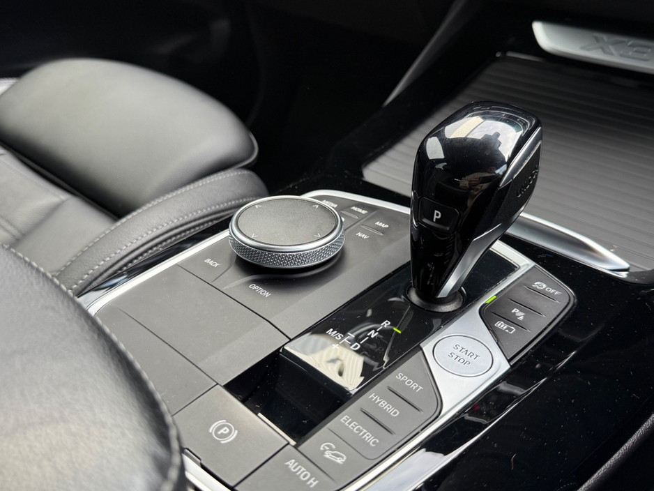 2022 BMW X3 2L Petrol Plug-in Hybrid For Sale Images