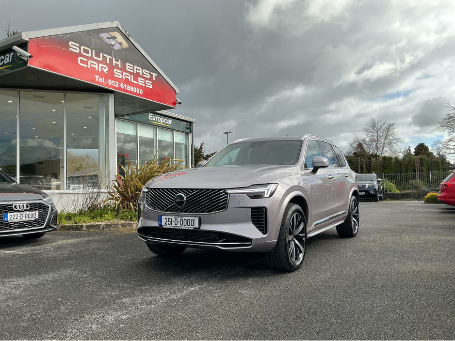 2025 Volvo XC90 For Sale Images
