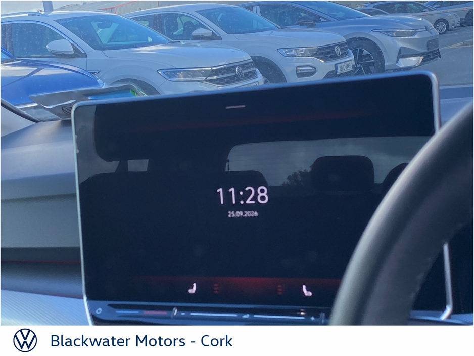 Volkswagen Golf 1.5TSI 150BHP 5DR STYLE — thumbnail 17