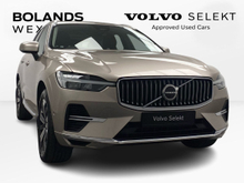 Volvo XC60 Plus Bright T6 2.0 PHEV 350HP AWD Auto