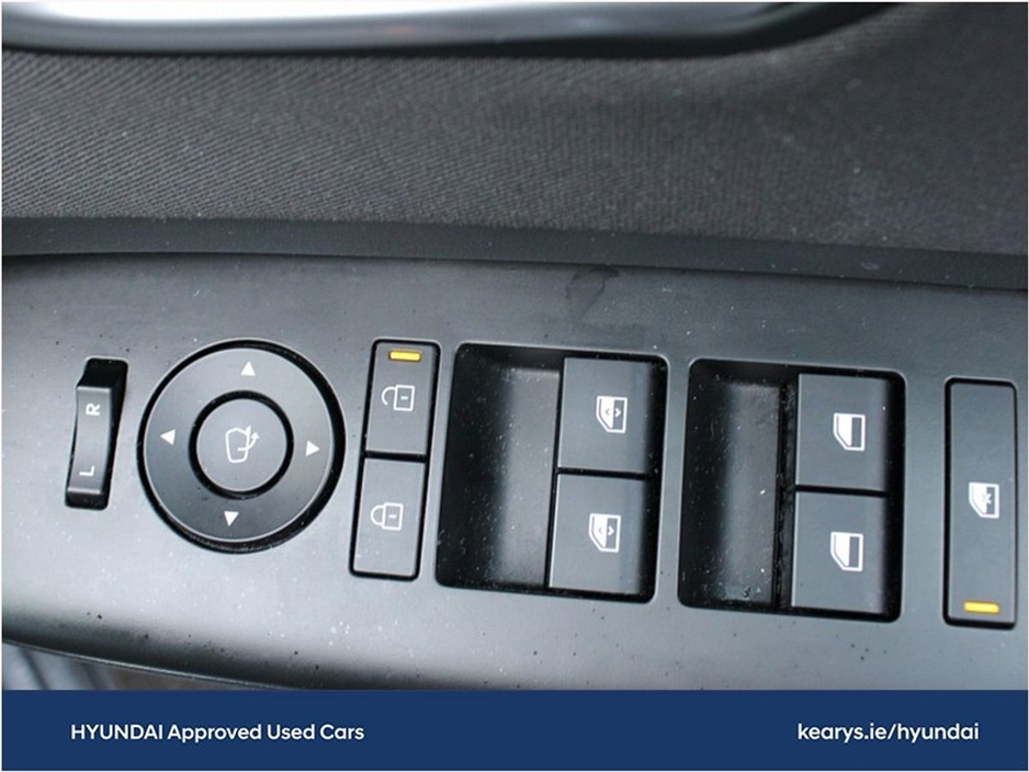 Hyundai Kona 1.6 HYBRID Elegance Auto — thumbnail 23