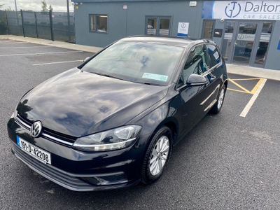 VOLKSWAGEN Golf 2019