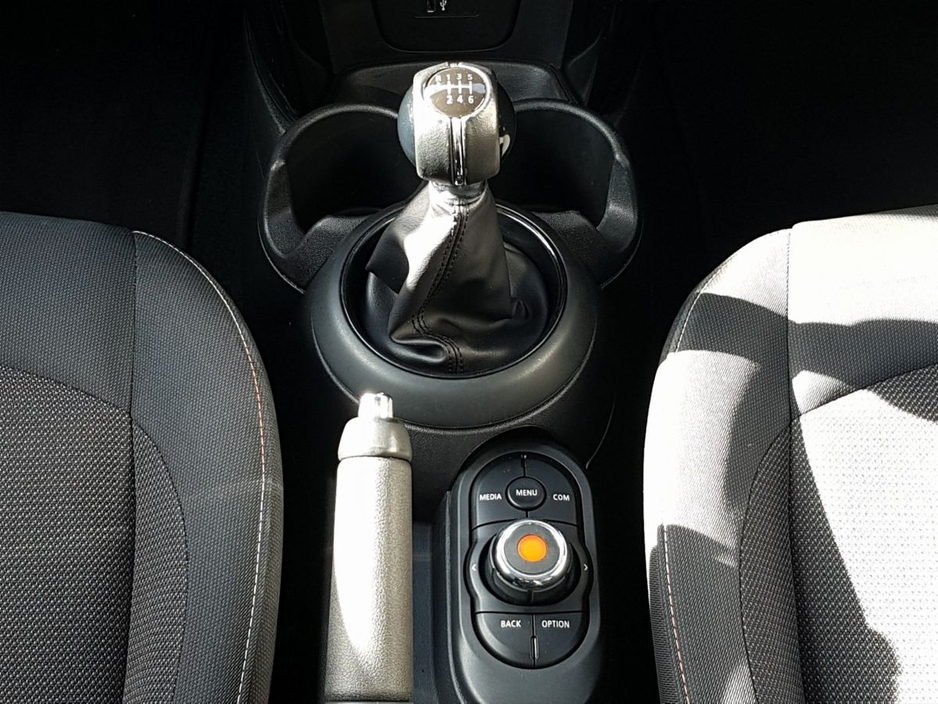 2021 MINI Hatch 1.5L Petrol For Sale Images