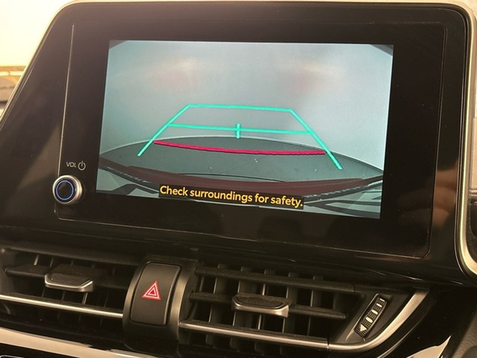 Toyota C-HR HYBRID SPORT 4DR AUTO — thumbnail 17