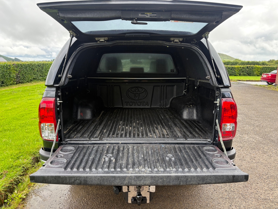2023 Toyota Hilux 2.4L Diesel For Sale Images