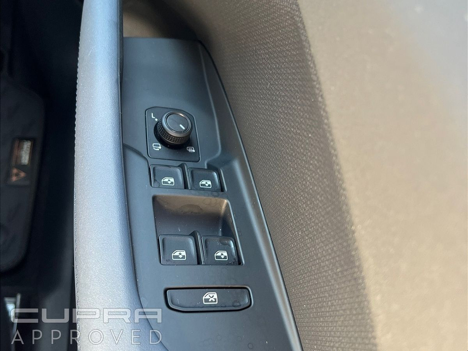 Cupra Terramar DEMO *1.5 eTSI 150HP DSG V2 *CUPRA APPROVED WARRANTY* — thumbnail 21