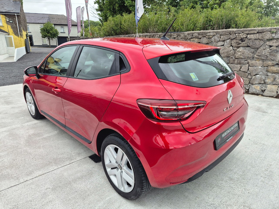 2022 Renault Clio 1L Petrol For Sale Images