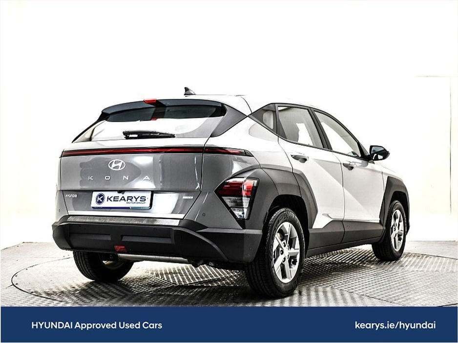 Hyundai Kona Signature Petrol Hybrid — thumbnail 12