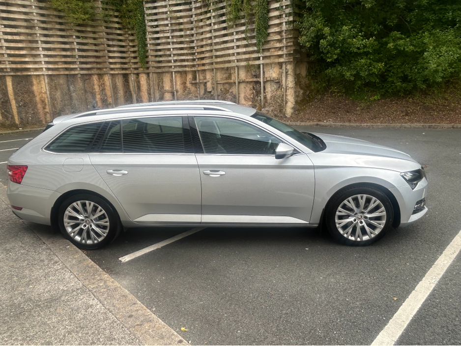 2021 Skoda Superb 2L Diesel For Sale Images