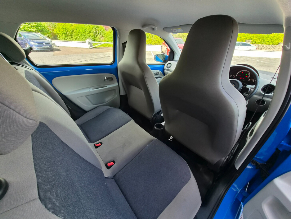 Volkswagen up! 1.0 75BHP TAKE UP — thumbnail 9